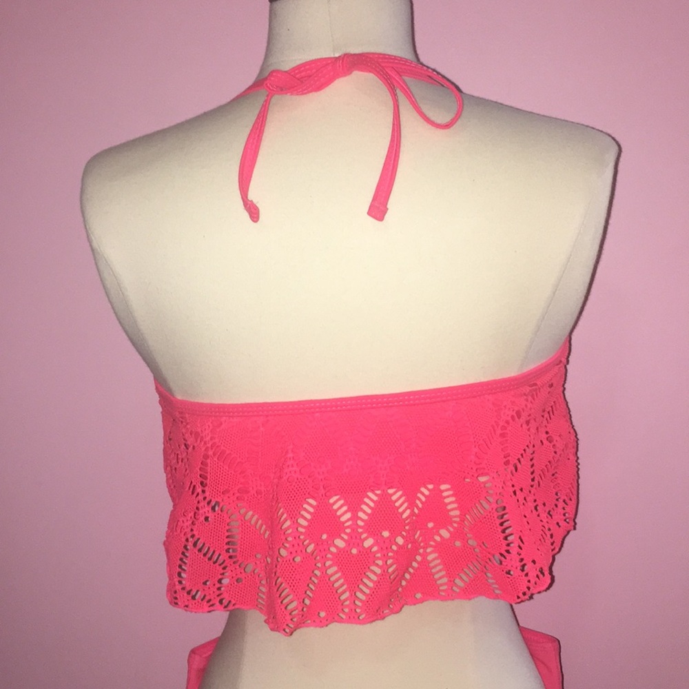 Pink swimsuit - Picture 2 of 4
